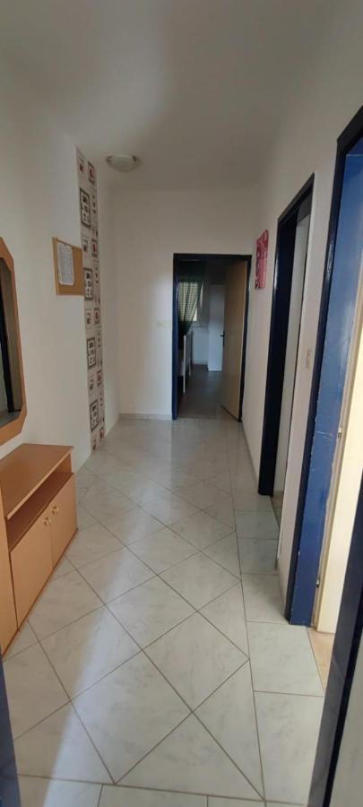 Apartments Mony Zadar Bagian luar foto