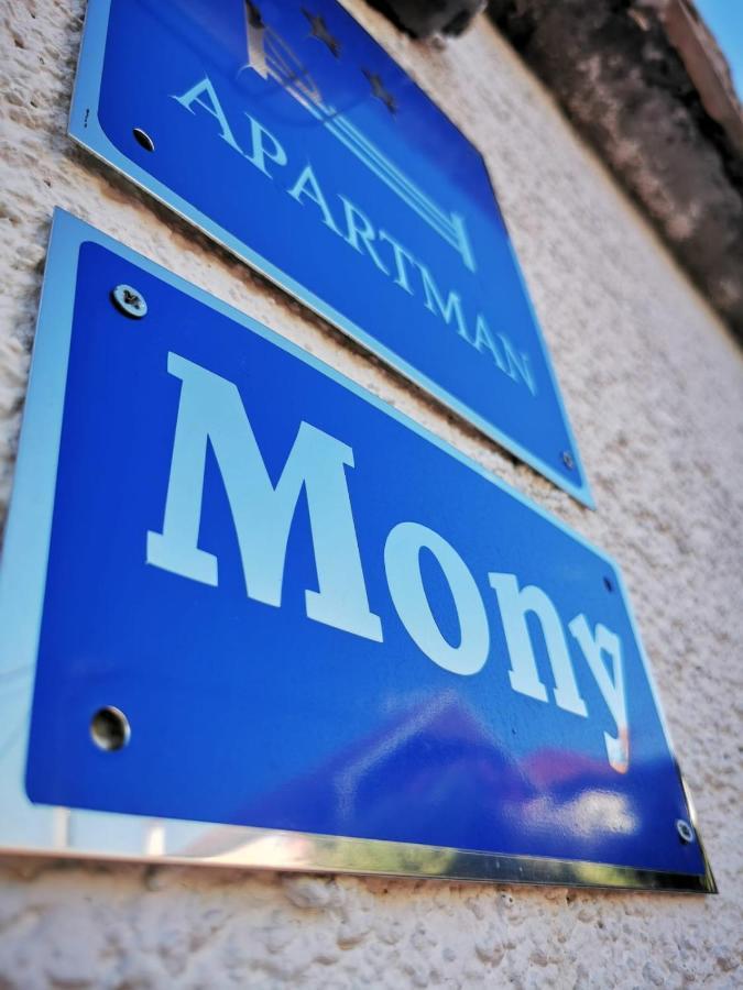 Apartments Mony Zadar Bagian luar foto