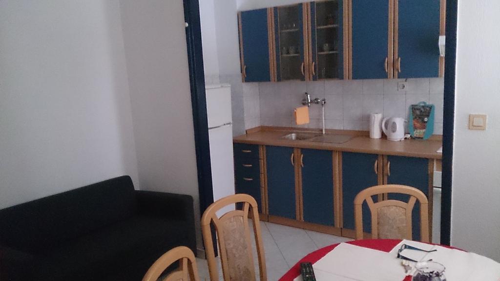 Apartments Mony Zadar Bagian luar foto