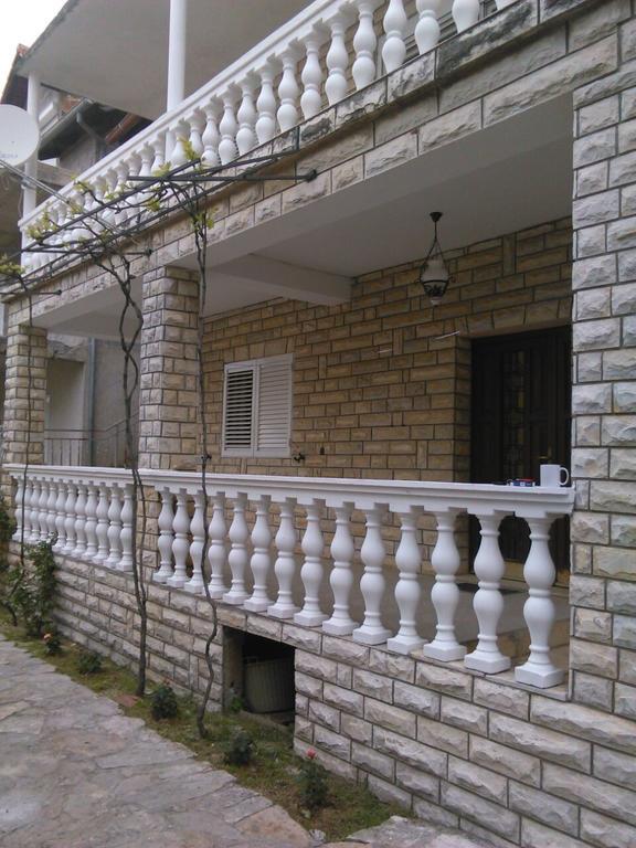 Apartments Mony Zadar Bagian luar foto
